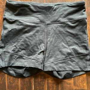 Outdoor voices shorts